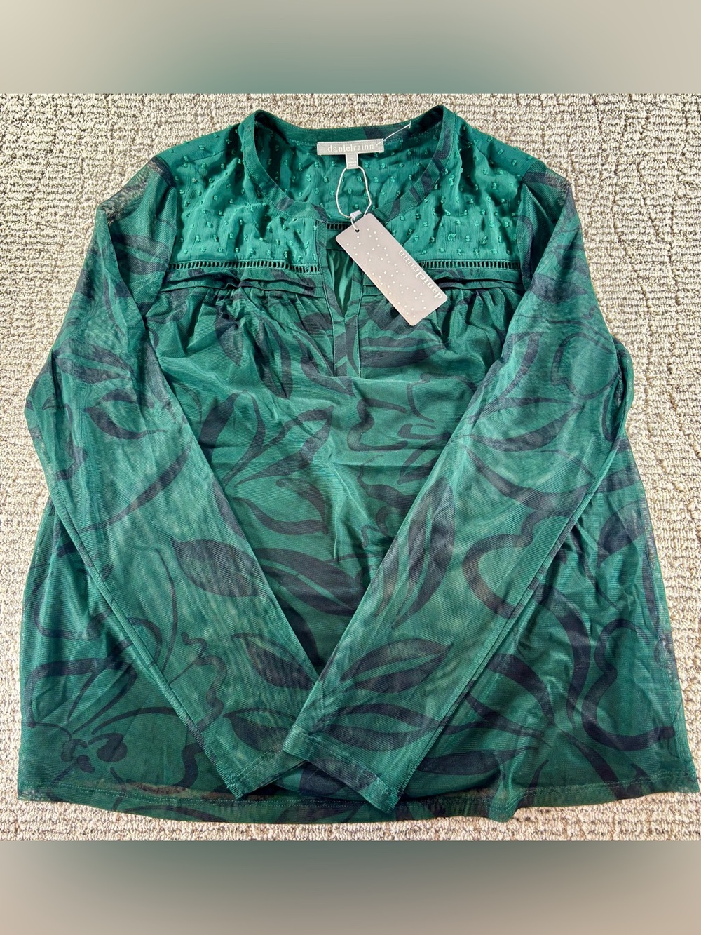 NWT Daniel Rainn Women’s Medium Sheer Green Floral Print Long Sleeve Blouse